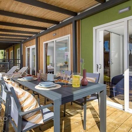 Premium Mobile Home In Novalja Extérieur photo