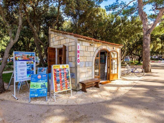 Premium Mobile Home In Novalja Extérieur photo